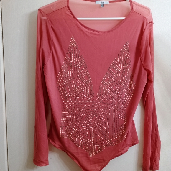 iris Tops - Iris Coral Geometric Long Sleeve Bodysuit
